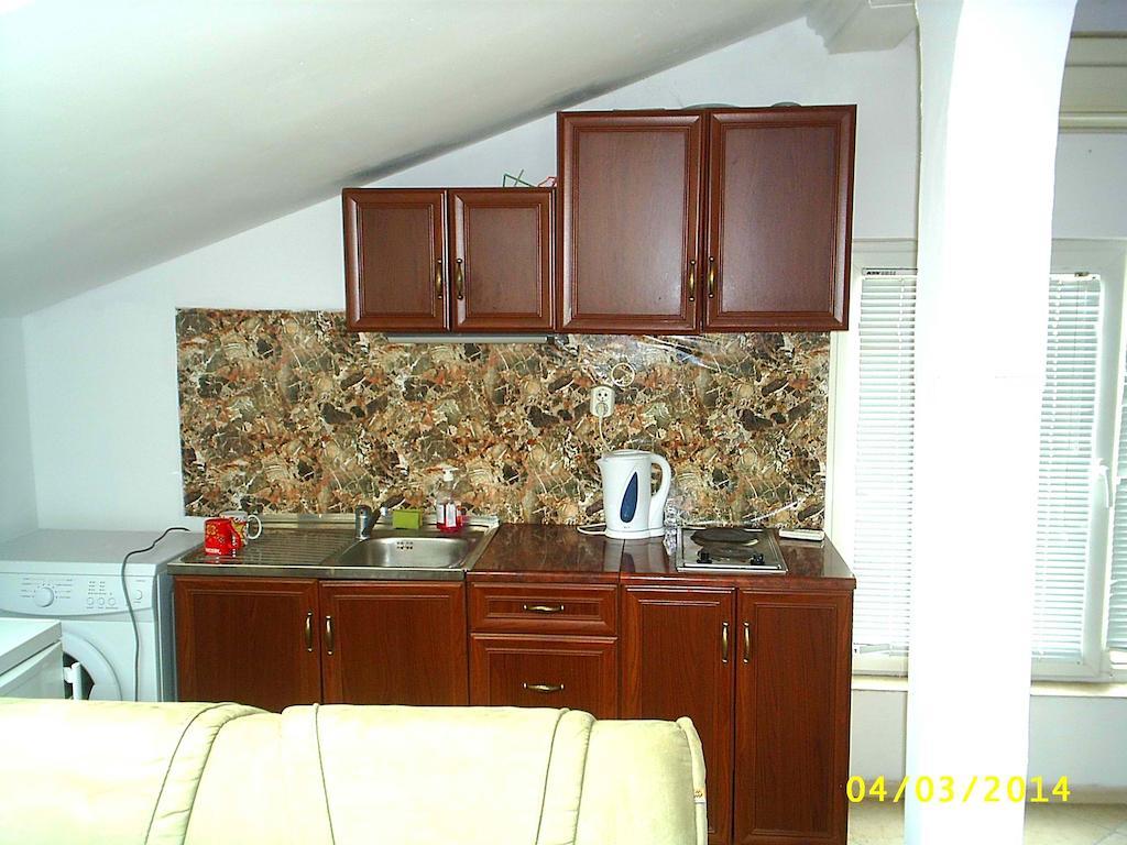 סאני ביץ' Apartments Bravo 1-Vichevi מראה חיצוני תמונה