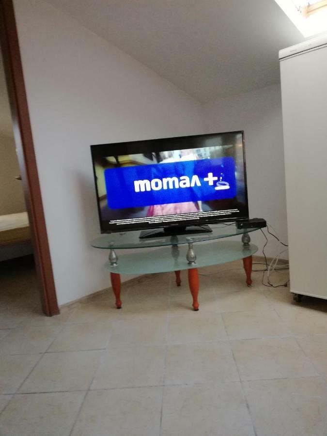 סאני ביץ' Apartments Bravo 1-Vichevi מראה חיצוני תמונה